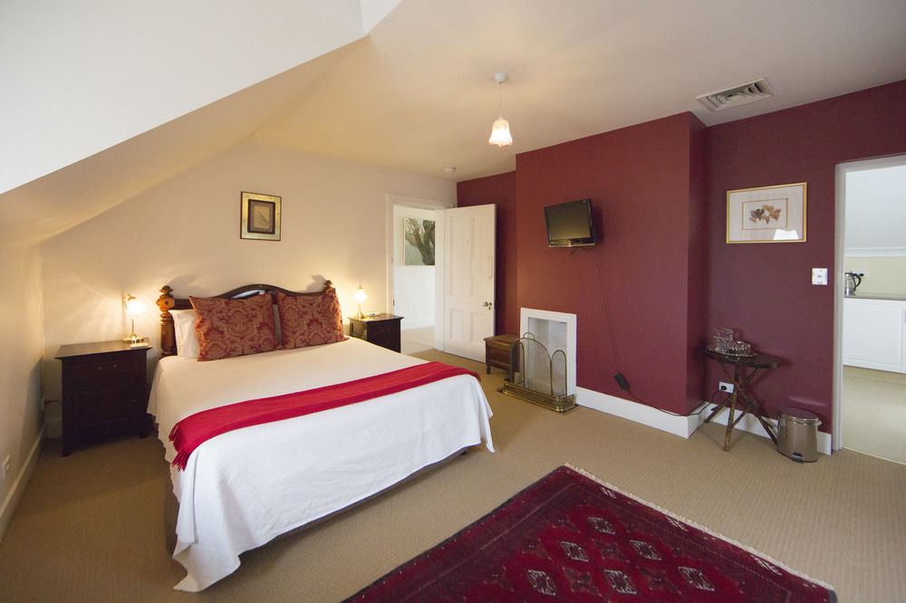 The Racecourse Inn Longford Esterno foto